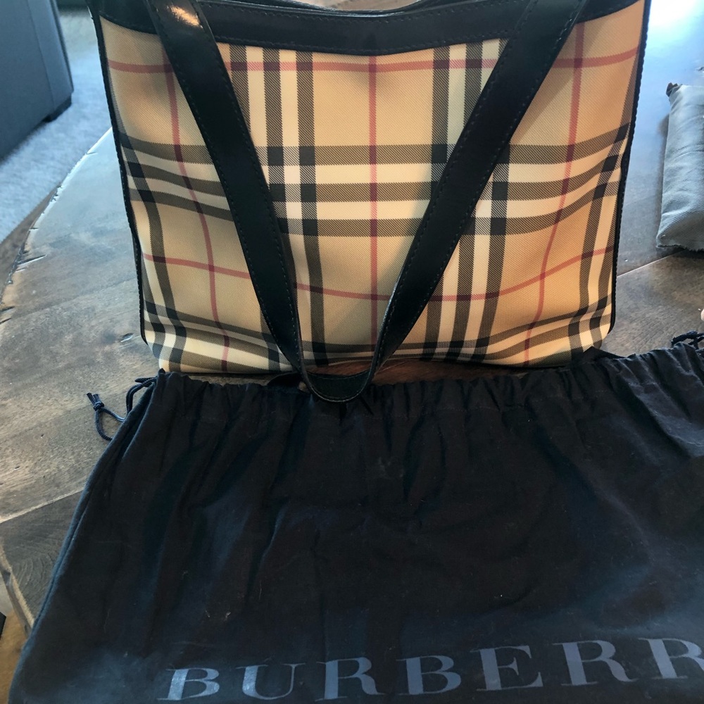 Vintage hobo slightly used with duster bag